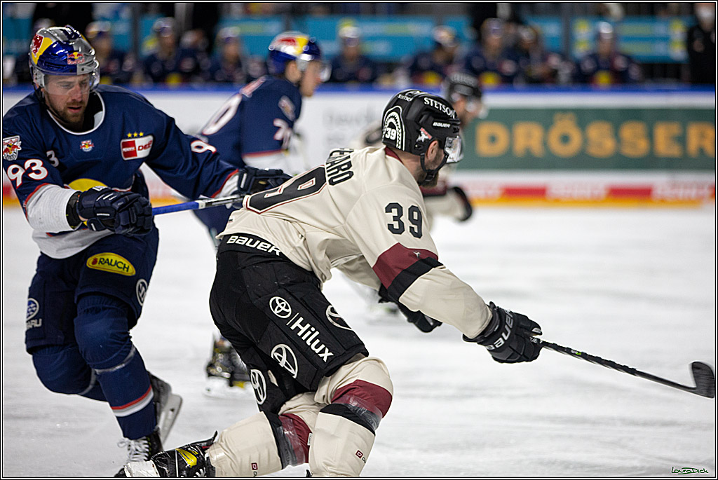 PENNY DEL;  Koelner Haie - EHC Red Bull Muenchen; Koeln, 18.03.2022